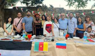 Bitonto, l'associazione "Le quai culturel": cibo, film e giochi per avvicinare gli stranieri agli italiani 